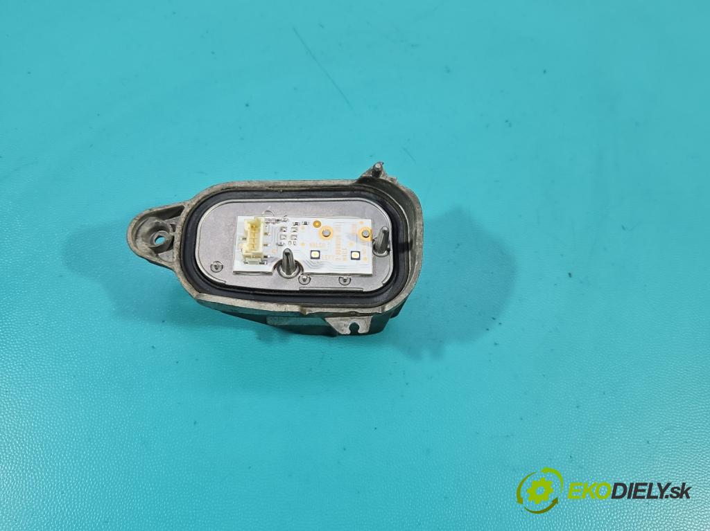 Audi Q5 2008-2016 2.0 TFSI 224hp automatic 165 kW 1984 cm3 5- modul lampy: E914058