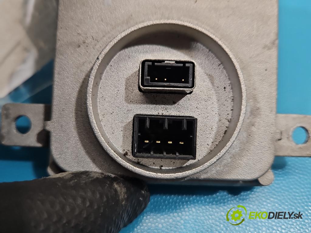 Audi Q5 2008-2016 2.0 TFSI 224hp automatic 165 kW 1984 cm3 5- střídač: xenon 8K0941597B (Riadiaca jednotka xenónu)