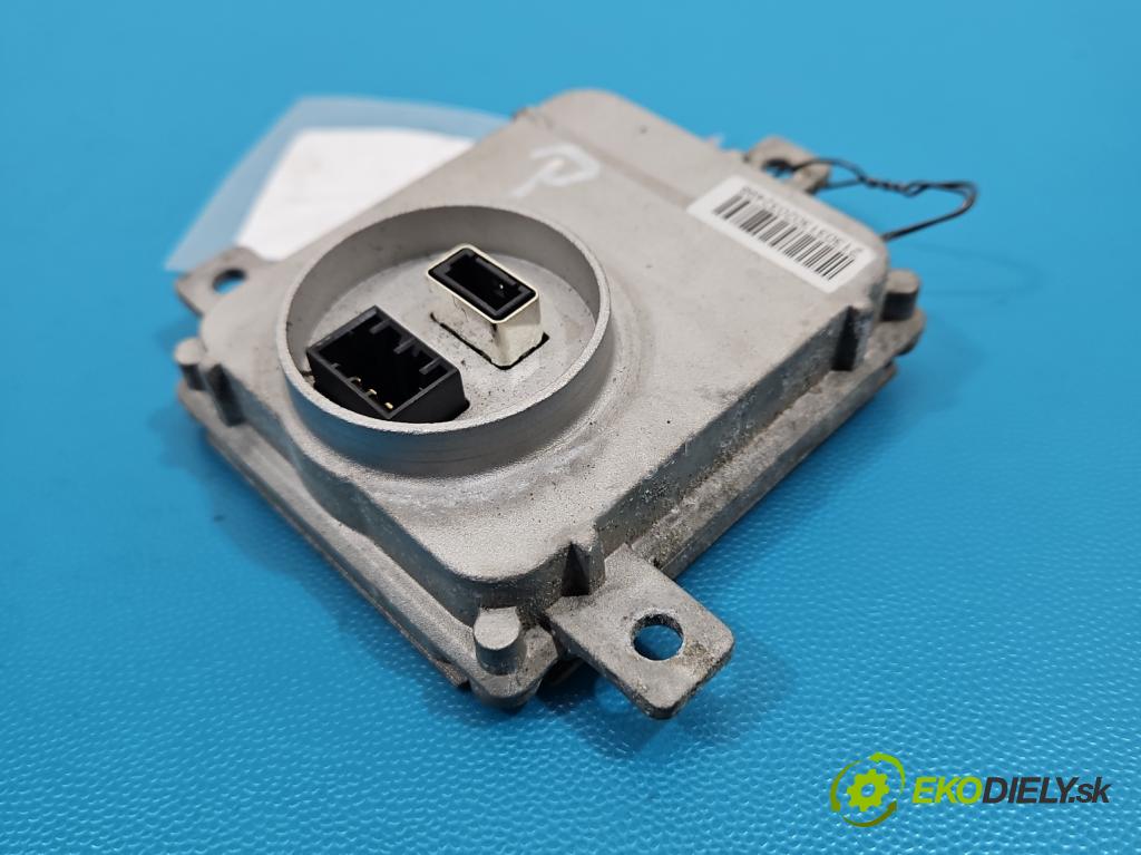 Audi Q5 2008-2016 2.0 TFSI 224hp automatic 165 kW 1984 cm3 5- střídač: xenon 8K0941597B (Riadiaca jednotka xenónu)