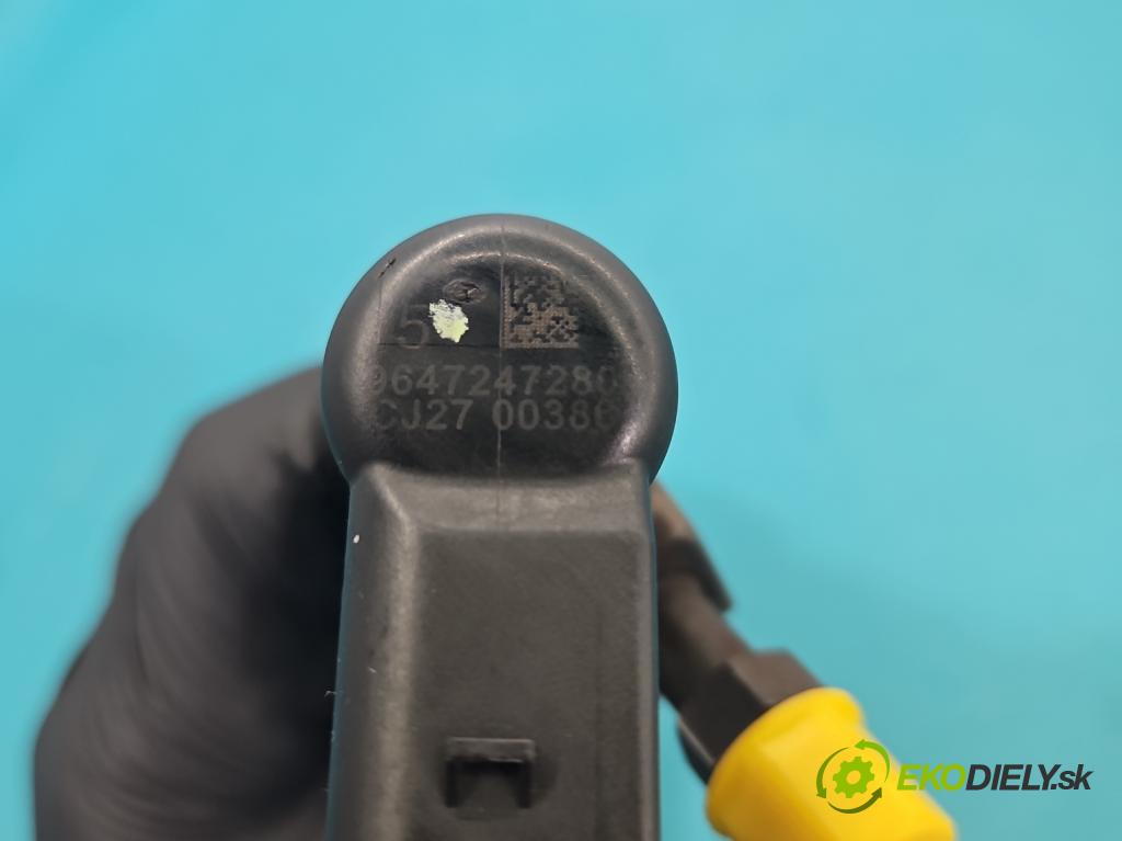 Ford C-Max I 2003-2010 2.0 tdci 136 HP manual 100 kW 1997 cm3 5- vstrek 9647247280 (Vstrekovač paliva)