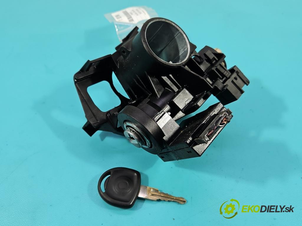 Opel Zafira A 1999-2005 2.0 dti 101 HP manual 74 kW 1995 cm3 5- Spínačka 90589313 (Spínacia skrinka)