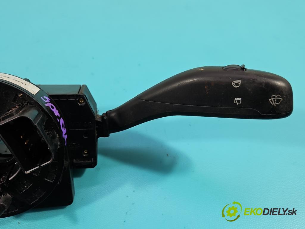 Vw Polo IV 9N 2001-2009 1.9 sdi 64 HP manual 47 kW 1896 cm3 5- prepínač komplex: 6Q0953503AD (Prepínacie páčky pod volantom)