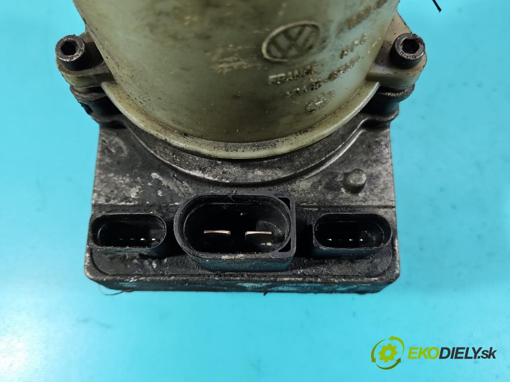 Vw Polo IV 9N 2001-2009 1.9 sdi 64 hp manual 47 kW 1896 cm3 5- čerpadlo posilovač 6Q0423155AM (Servočerpadlo)