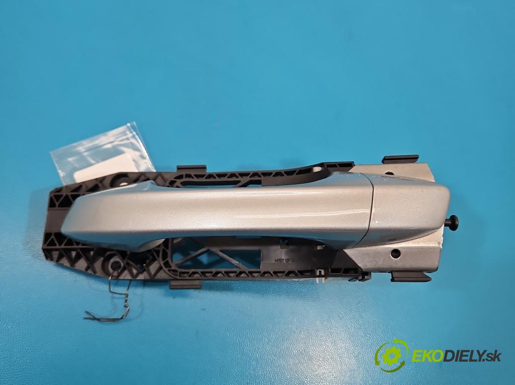 Skoda Scala 2019- 1.0 tsi 114 HP manual 84 kW 999 cm3 5- rukoväť predné ľavé mimo: 5N0837885H (Kľučka dverí vonkajšia predná ľavá)