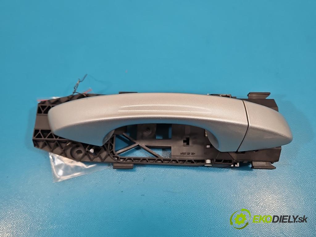 Skoda Scala 2019- 1.0 tsi 114 HP manual 84 kW 999 cm3 5- rukoväť predné pravé mimo: 5N0839885H (Kľučka dverí ostatné)