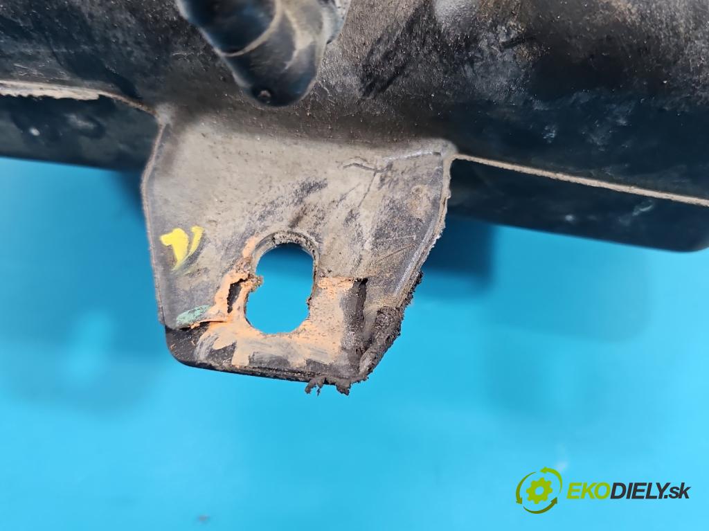 Volvo V50 2.0d 136 HP manual 100 kW 1997 cm3 5- Nádrž: tekutina: FAP DPF 3M51-9C103-AJ