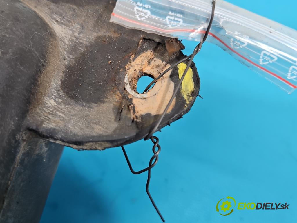 Volvo V50 2.0d 136 HP manual 100 kW 1997 cm3 5- Nádrž: tekutina: FAP DPF 3M51-9C103-AJ