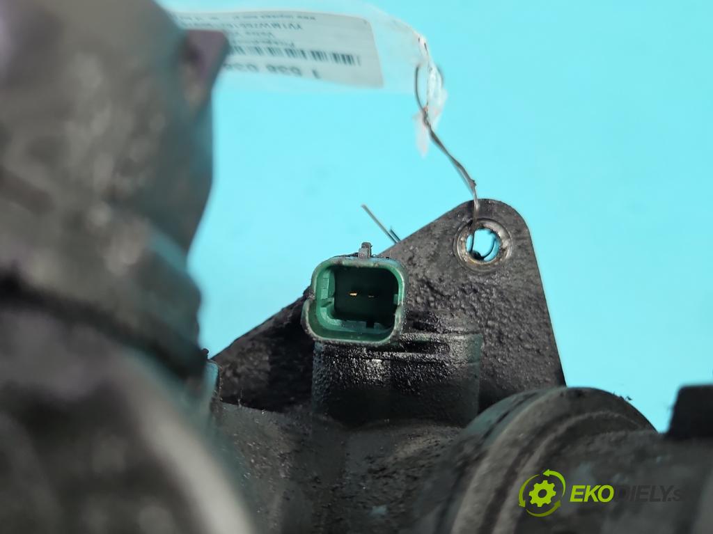 Volvo V50 2.0d 136 HP manual 100 kW 1997 cm3 5- klapka 9657522680 (Škrtiaca klapka)