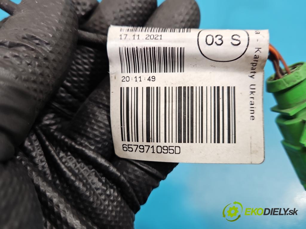 Skoda Scala 2019- 1.0 tsi 114 HP manual 84 kW 999 cm3 5- Zväzok: ostatné 657971095D