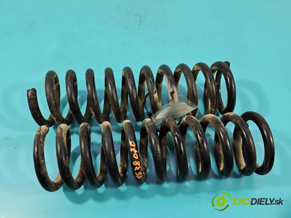 Mercedes 124 2.0d 75 HP manual 55 kW 1997 cm3 4- Pružiny: zadné komplet 