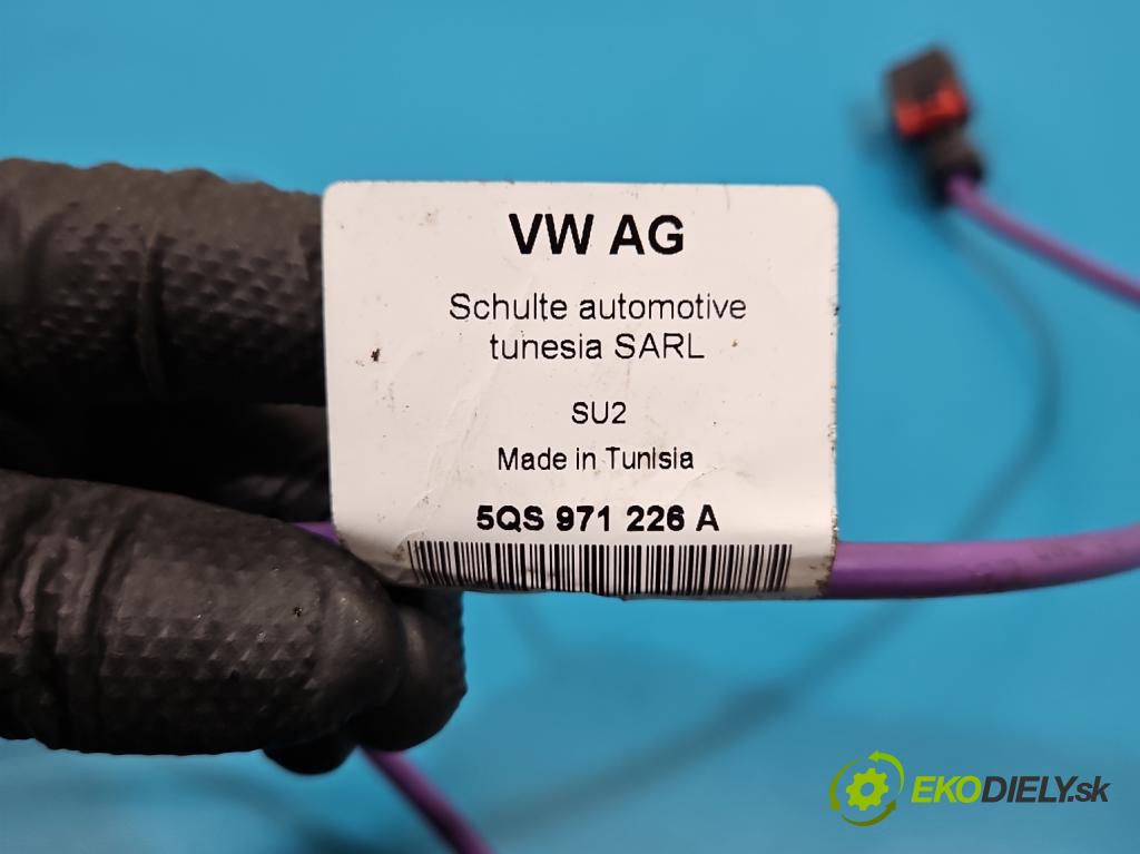 Skoda Octavia IV 2019- 1.5 TSI 150 HP automatic 110 kW 1498 cm3 5- Zväzok: akumulatora 5QS971226A