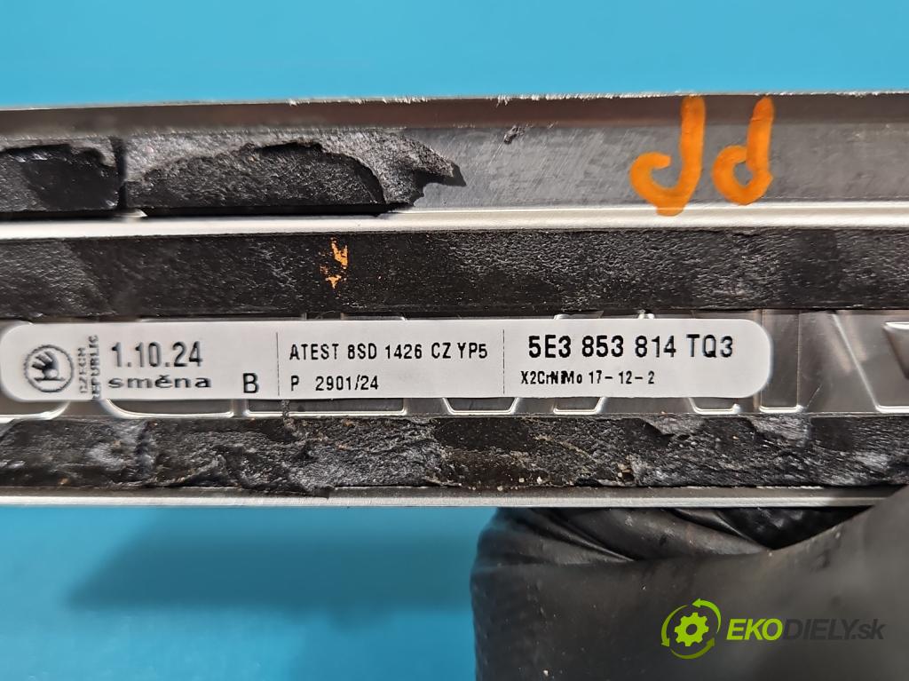 Skoda Octavia IV 2019- 1.5 TSI 150 HP automatic 110 kW 1498 cm3 5- lišta práh: pravé 5E3853814 (Lišta prahová)