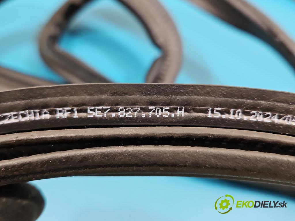 Skoda Octavia IV 2019- 1.5 TSI 150 HP automatic 110 kW 1498 cm3 5- Těsnění: kufrové dvere 5E7827705H