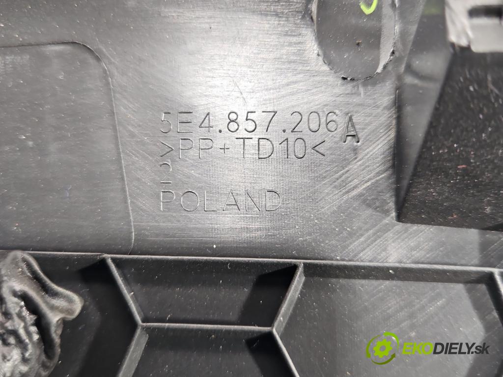 Skoda Octavia IV 2019- 1.5 TSI 150 HP automatic 110 kW 1498 cm3 5- kryt plast 5E4857206A