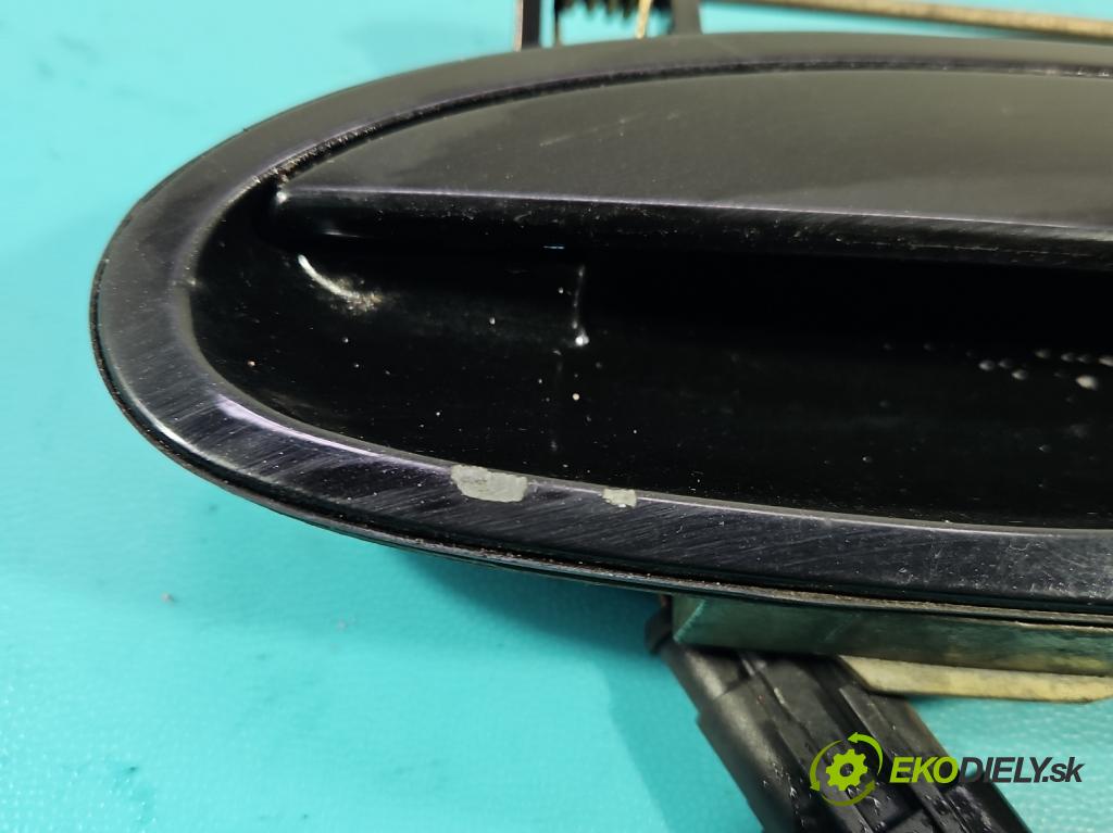 Opel Omega B 1994-2003 2.5 DTI 150 HP automatic 110 kW 2497 cm3 4- rukoväť predné ľavé mimo:  (Kľučka dverí vonkajšia predná ľavá)