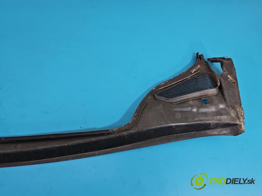 Peugeot 307 2.0 16V 136 HP manual 100 kW 1997 cm3 5- torpédo 96543555XT (Torpédo (plast pod čelným sklom))