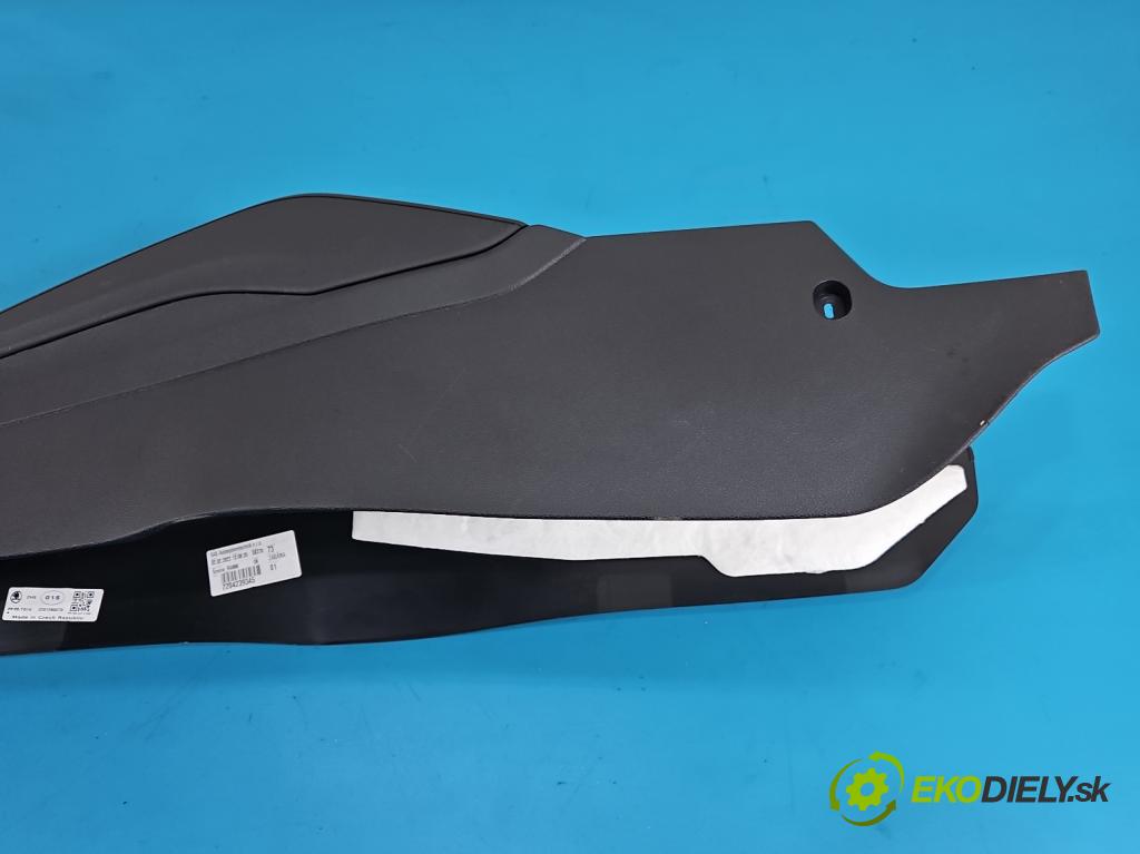 Skoda Scala 2019- 1.0 tsi 114 HP manual 84 kW 999 cm3 5- operadlo  (Lakťová opierka)