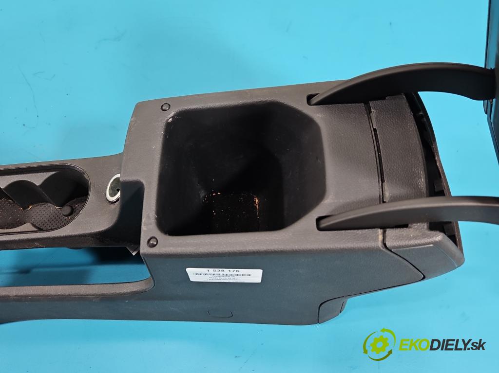 Skoda Scala 2019- 1.0 tsi 114 HP manual 84 kW 999 cm3 5- operadlo  (Lakťová opierka)