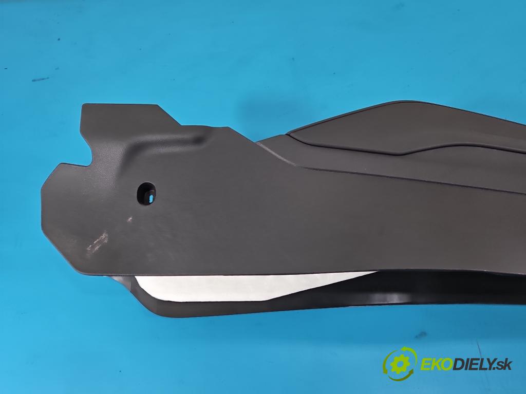 Skoda Scala 2019- 1.0 tsi 114 HP manual 84 kW 999 cm3 5- operadlo  (Lakťová opierka)