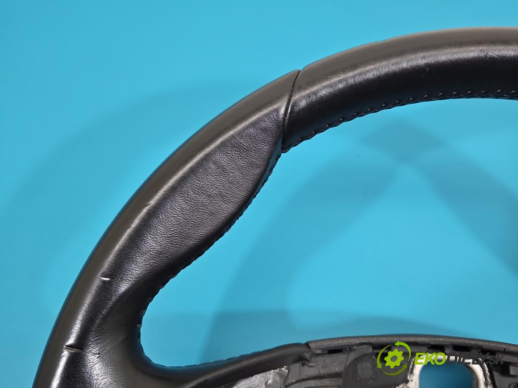 Skoda Scala 2019- 1.0 tsi 114 HP manual 84 kW 999 cm3 5- volant  (Volant)