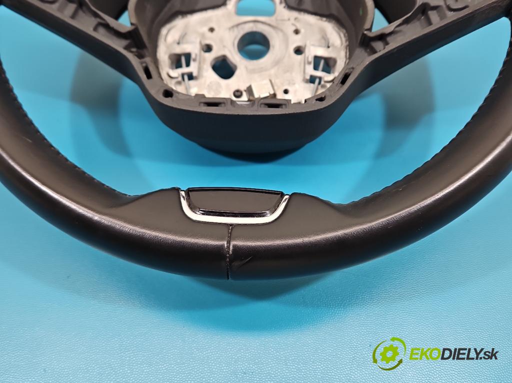 Skoda Scala 2019- 1.0 tsi 114 HP manual 84 kW 999 cm3 5- volant  (Volant)