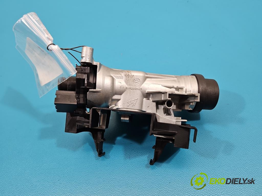 Skoda Scala 2019- 1.0 tsi 114 HP manual 84 kW 999 cm3 5- Spínačka 5Q1905865A (Spínacia skrinka)