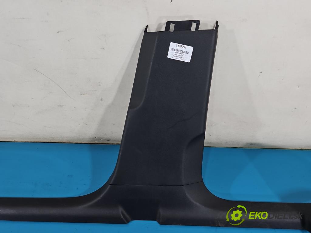 Skoda Scala 2019- 1.0 tsi 114 HP manual 84 kW 999 cm3 5- kryt plast 657867282B
