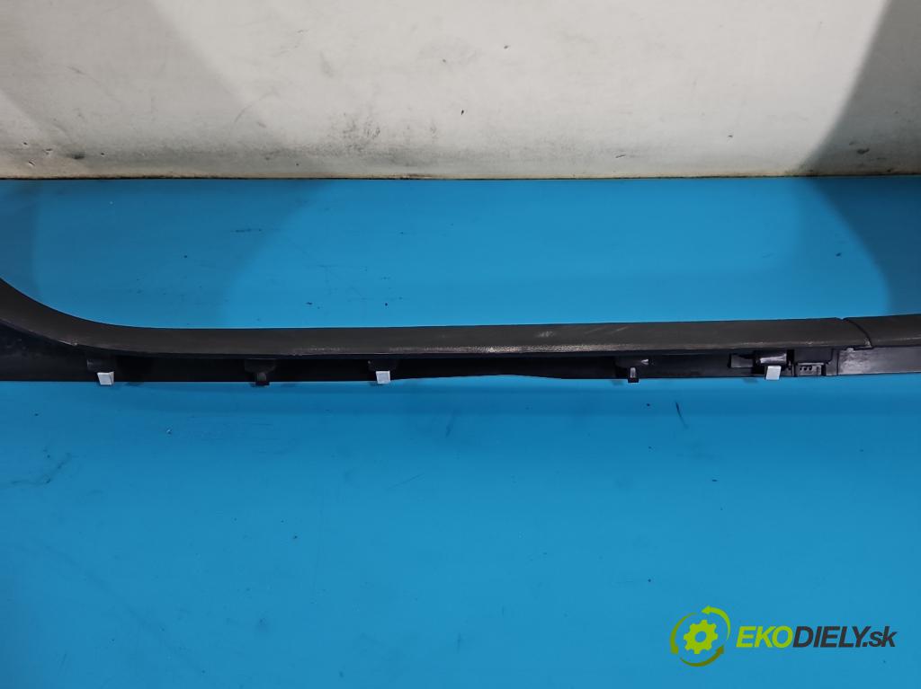 Skoda Scala 2019- 1.0 tsi 114 HP manual 84 kW 999 cm3 5- kryt plast 657867282B