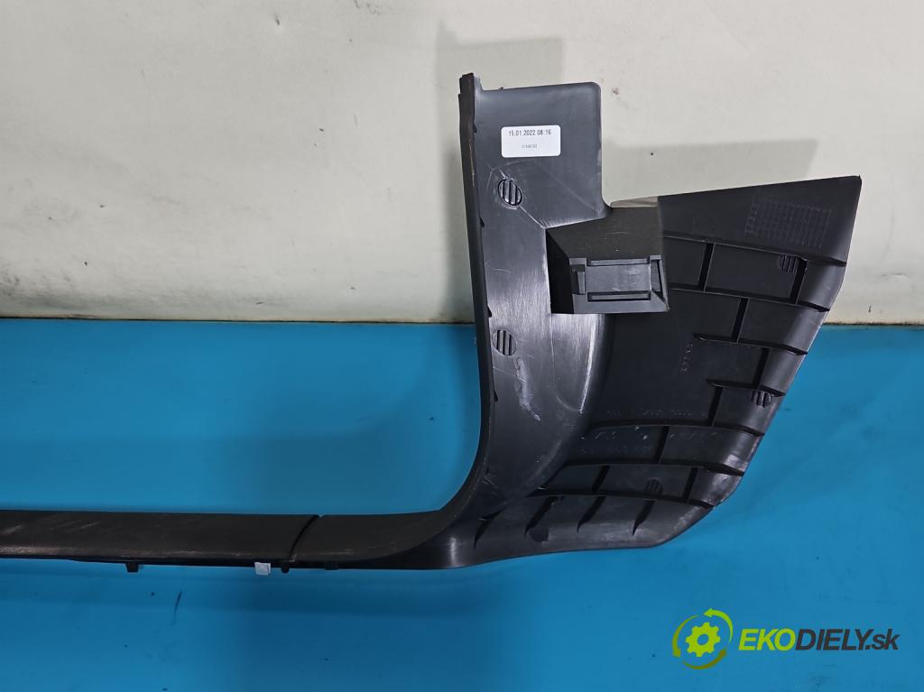 Skoda Scala 2019- 1.0 tsi 114 HP manual 84 kW 999 cm3 5- kryt plast 657867282B