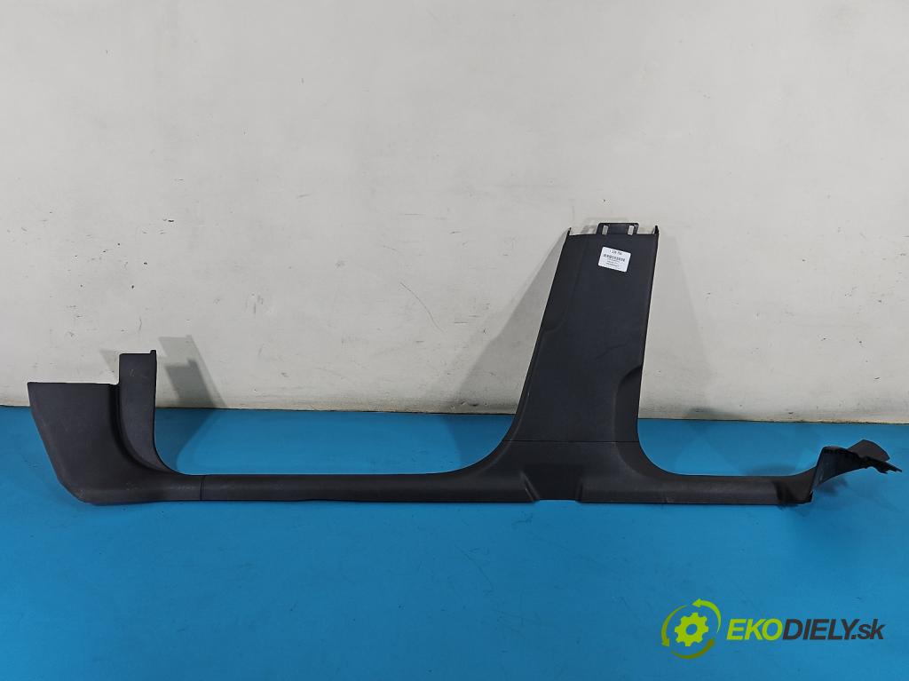 Skoda Scala 2019- 1.0 tsi 114 HP manual 84 kW 999 cm3 5- kryt plast 657867282B