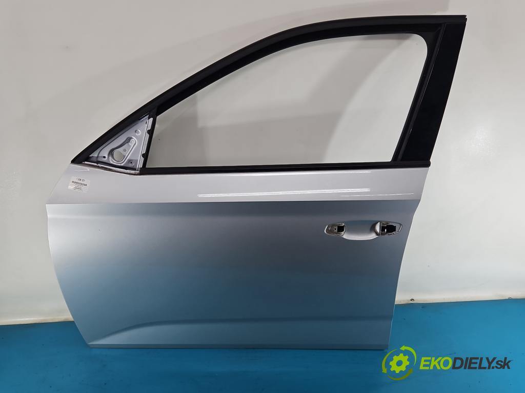 Skoda Scala 2019- 1.0 tsi 114 HP manual 84 kW 999 cm3 5- dvere predné ľavé  (Kľučka dverí ostatné)