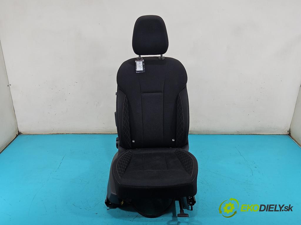 Skoda Scala 2019- 1.0 tsi 114 HP manual 84 kW 999 cm3 5- Sedačka pravý  (Sedadlo)