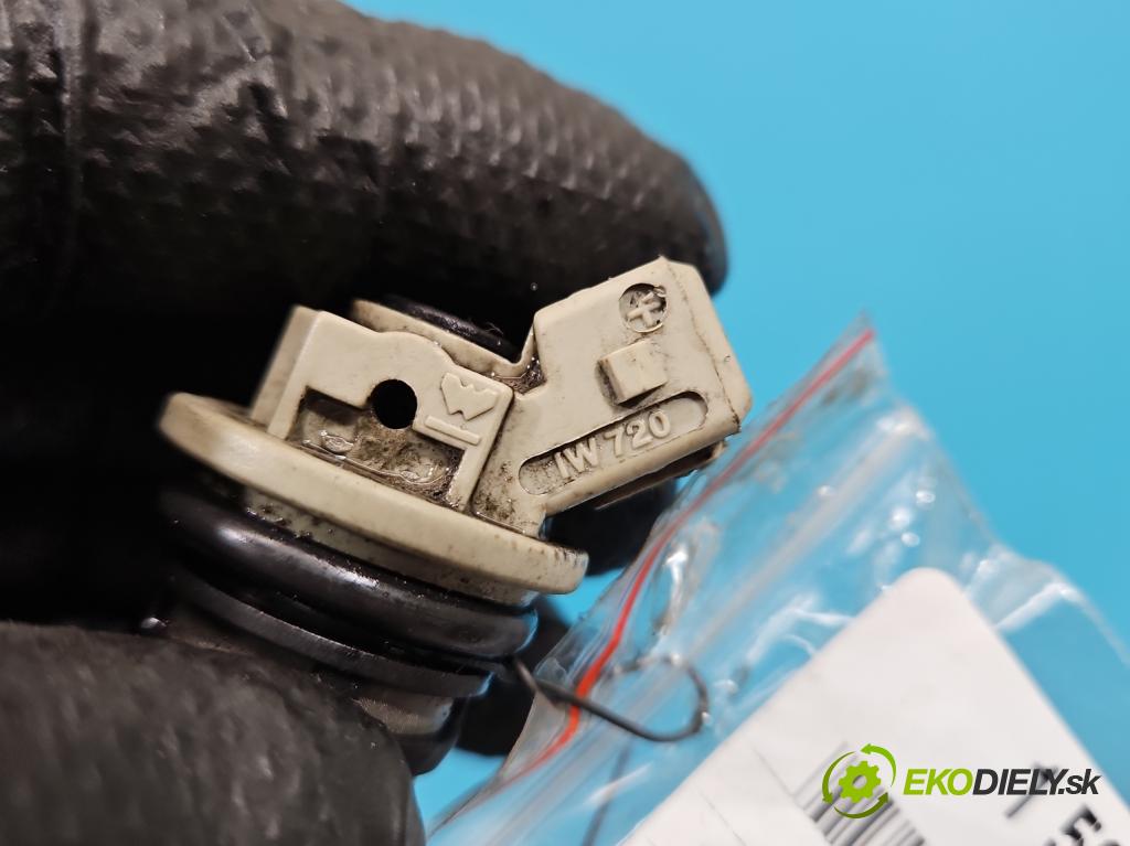 Fiat Ducato II 1994-2006 2.0 8V 110 HP manual 81 kW 1998 cm3 5- vstrek IW720 (Vstrekovač paliva)