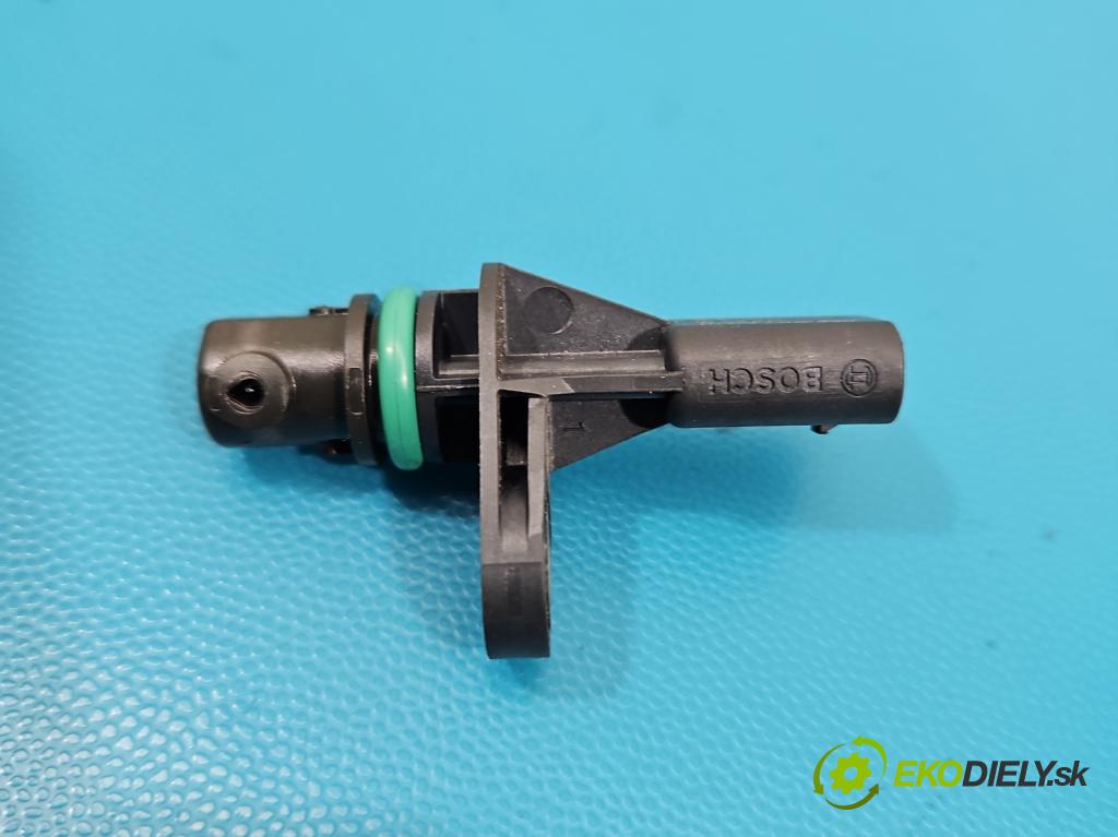 Skoda Octavia IV 2019- 1.5 TSI 150 HP automatic 110 kW 1498 cm3 5- snímač pozícia: válka načasovanie 05E907601H (Snímač polohy kľukového hriadeľa)