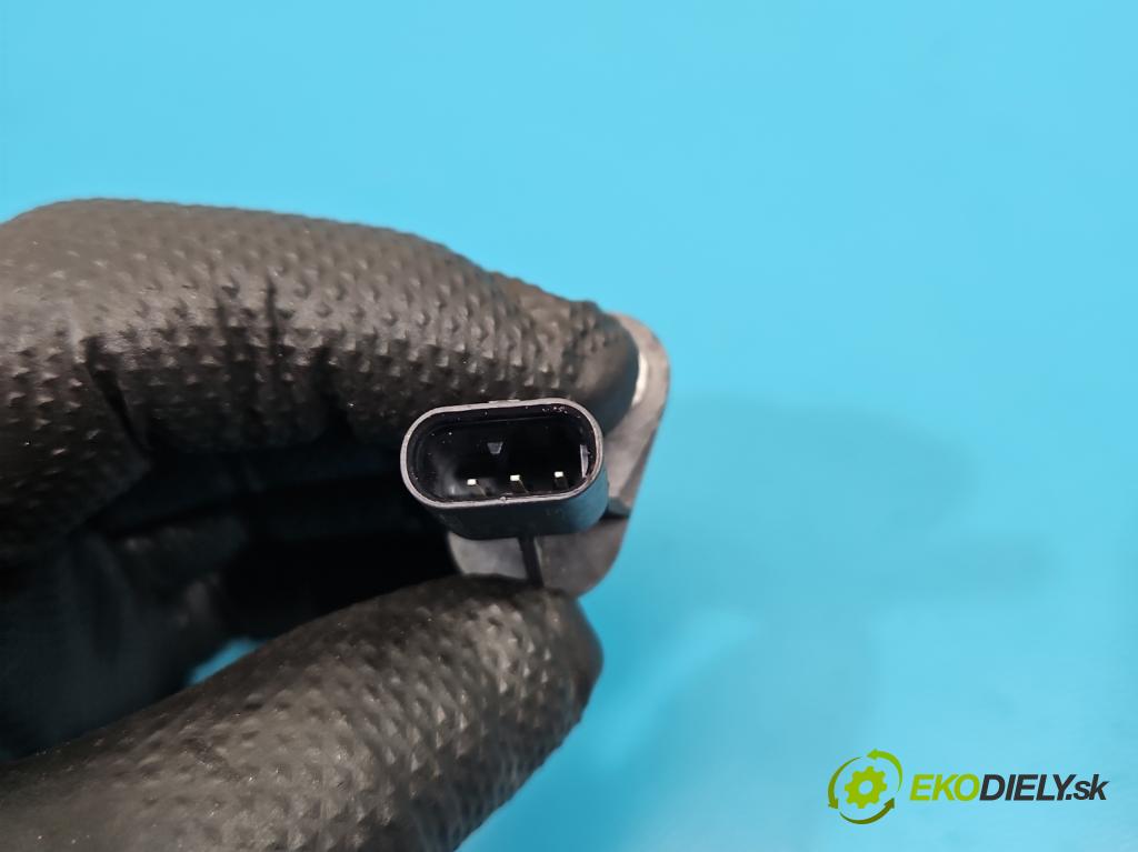 Skoda Octavia IV 2019- 1.5 TSI 150 HP automatic 110 kW 1498 cm3 5- snímač pozícia: válka načasovanie 05E907601H (Snímač polohy kľukového hriadeľa)