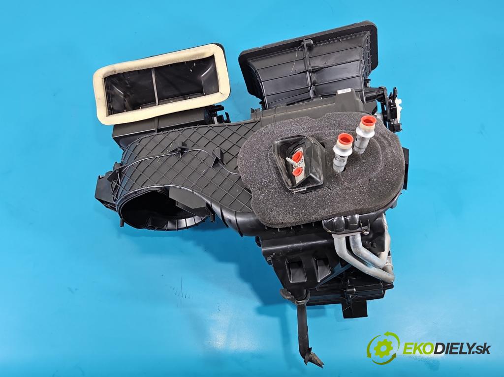 Fiat Tipo II 2015- 1.4 16v 95 HP manual 70 kW 1368 cm3 4- radiator 735646072 (Radiátor kúrenia)