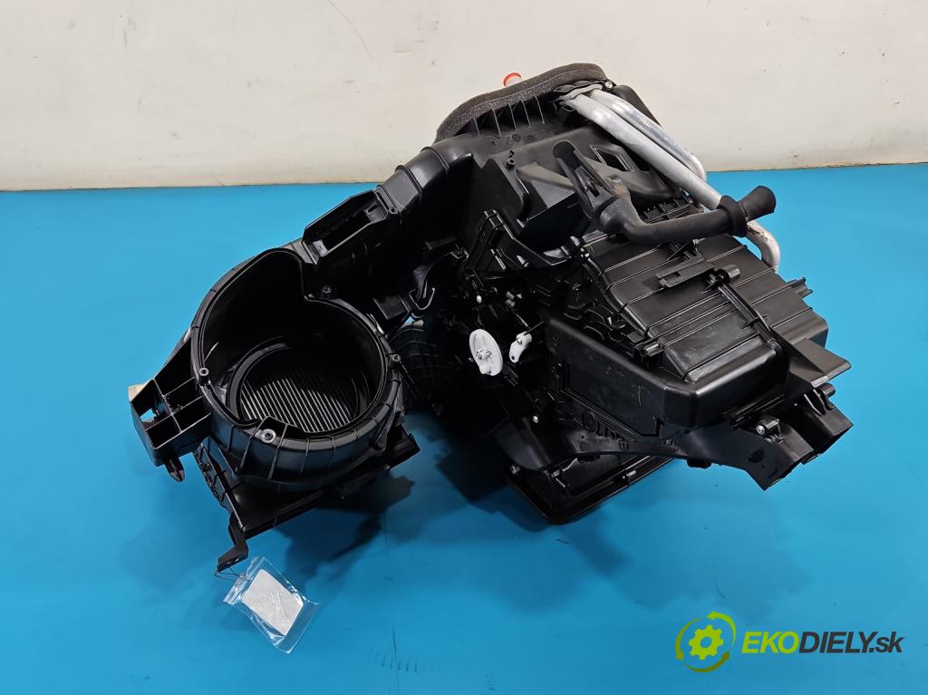 Fiat Tipo II 2015- 1.4 16v 95 HP manual 70 kW 1368 cm3 4- radiator 735646072 (Radiátor kúrenia)