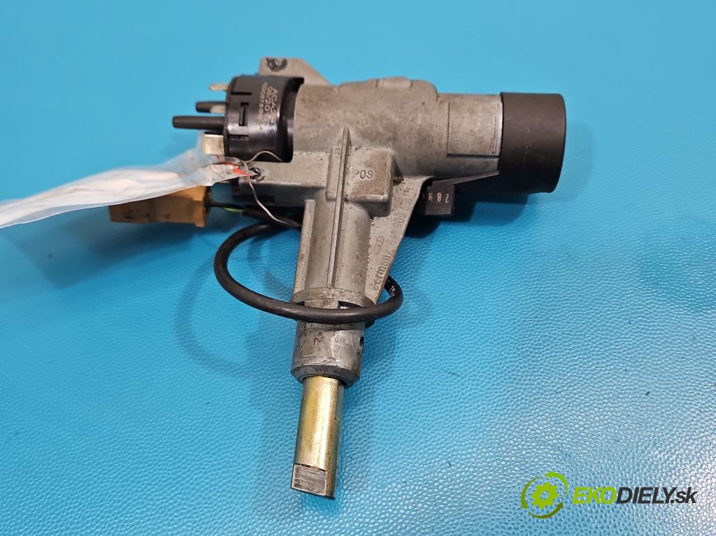 Audi 80 B4 1991-1994 2.0 8V 116 HP manual 85 kW 1984 cm3 4- Spínačka 8A0905851 (Spínacia skrinka)