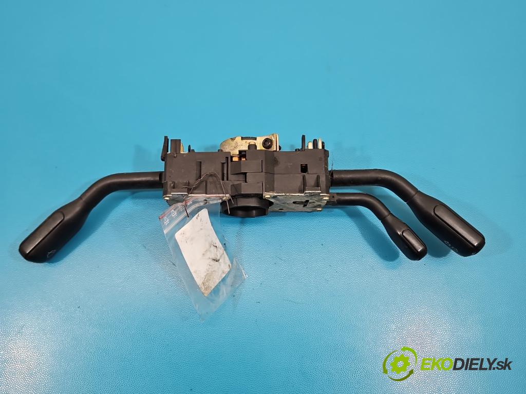 Audi 80 B4 1991-1994 2.0 8V 116 HP manual 85 kW 1984 cm3 4- prepínač komplex: 4A0953503 (Prepínacie páčky pod volantom)