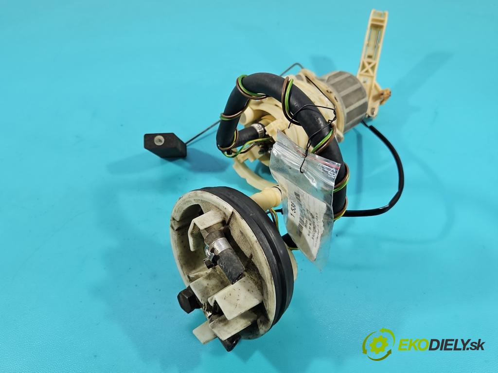 Audi 80 B4 1991-1994 2.0 8V 116 HP manual 85 kW 1984 cm3 4- čerpadlo palivo 8A0201319A