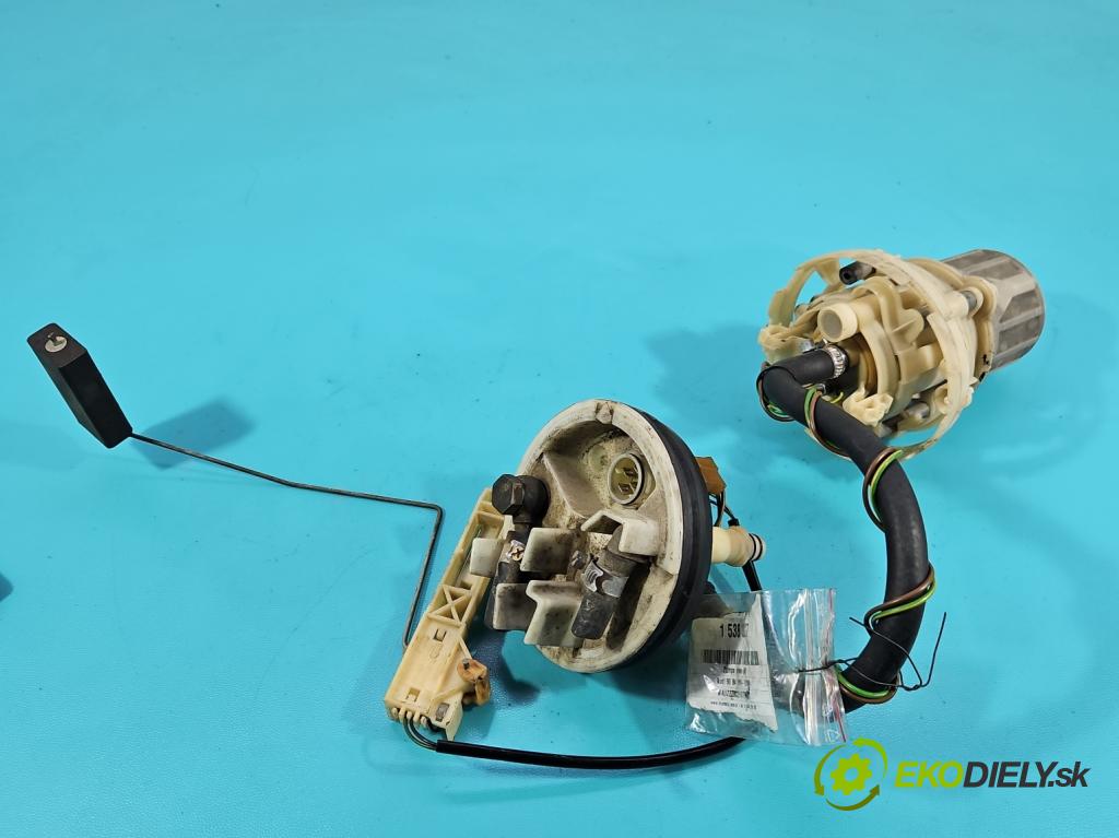 Audi 80 B4 1991-1994 2.0 8V 116 HP manual 85 kW 1984 cm3 4- čerpadlo palivo 8A0201319A