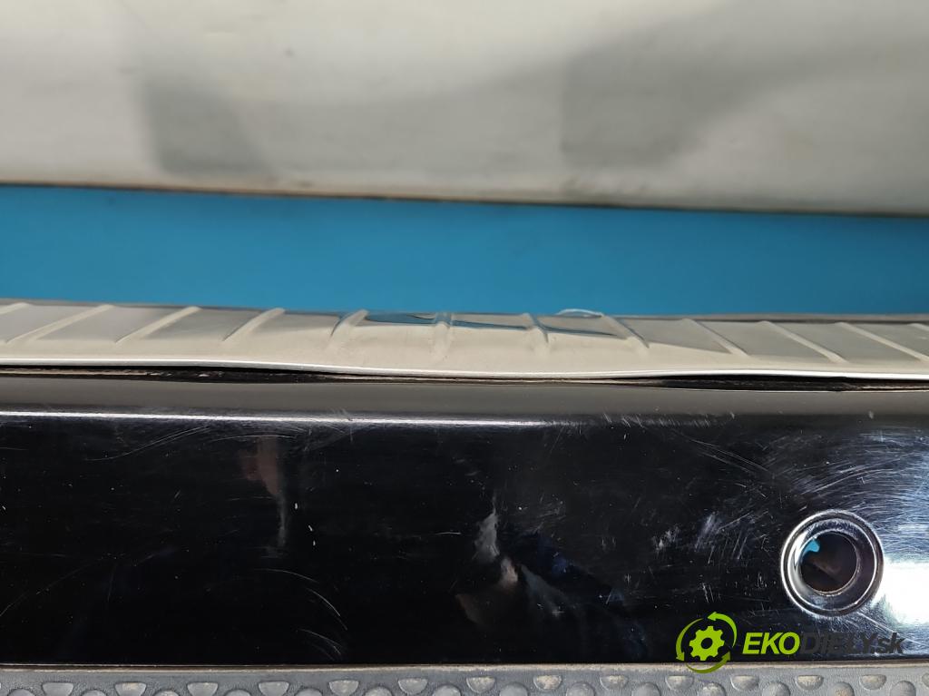 Mercedes ML W164 2005-2011 3.0 cdi 224hp automatic 165 kW 2987 cm3 5- nárazník zadné  (Kľučka dverí ostatné)