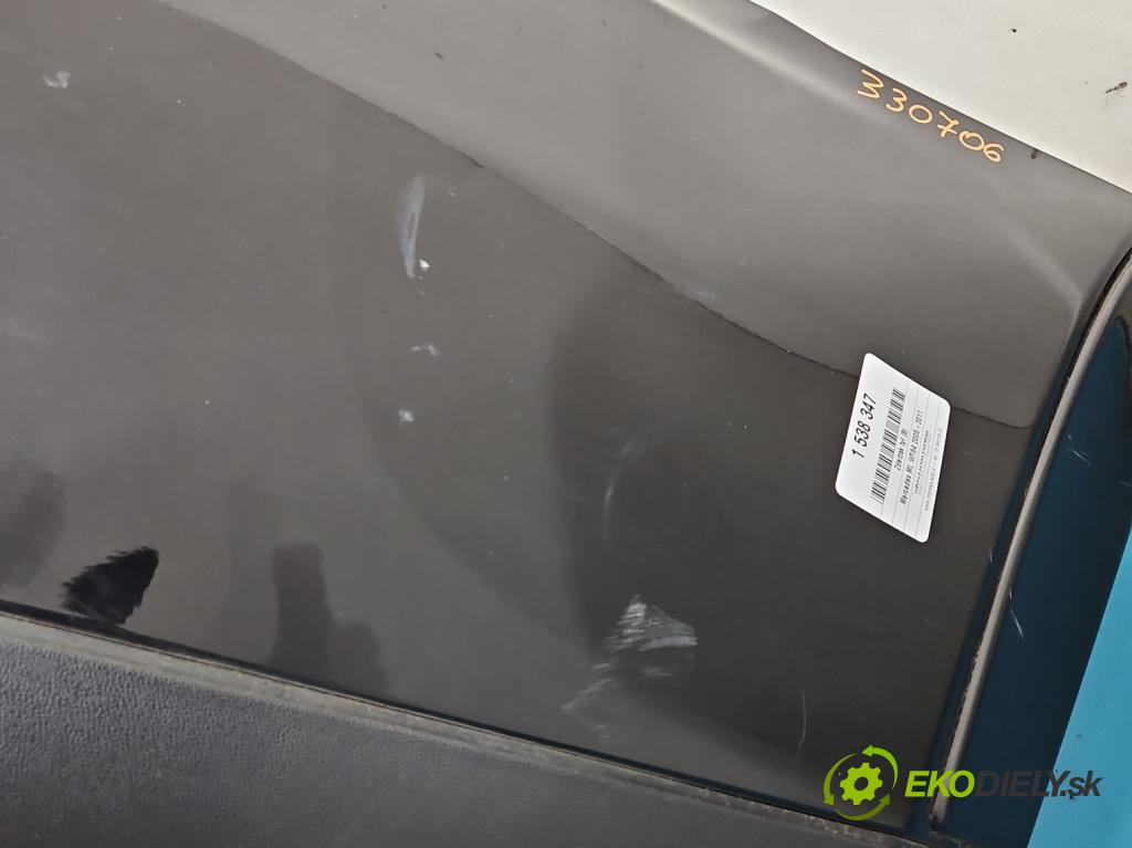 Mercedes ML W164 2005-2011 3.0 cdi 224hp automatic 165 kW 2987 cm3 5- nárazník zadné  (Kľučka dverí ostatné)