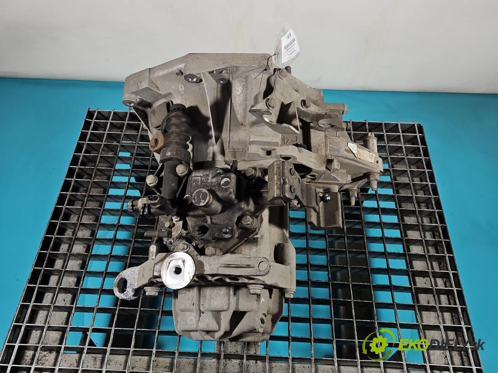 Fiat Tipo II 2015- 1.4 16v 95 HP manual 70 kW 1368 cm3 4- prevodovka stupeň,rýchlosť manual C51461311