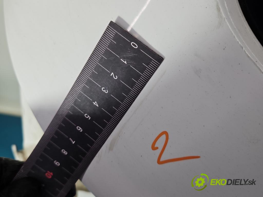 Audi Q5 2008-2016 2.0 TFSI 224 hp automatic 165 kW 1984 cm3 5- zadní kufrové dveře  (Zadní kapota (kufr))