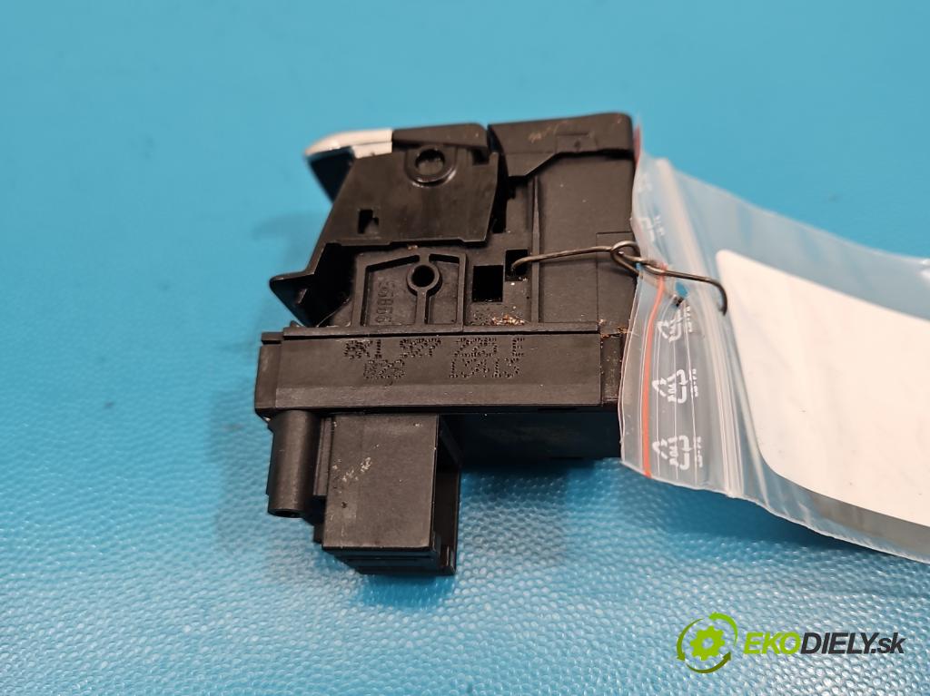 Audi Q5 2008-2016 2.0 TFSI 224hp automatic 165 kW 1984 cm3 5- prepínač brzda: ručný 8K1927225E (Prepínacie páčky pod volantom)