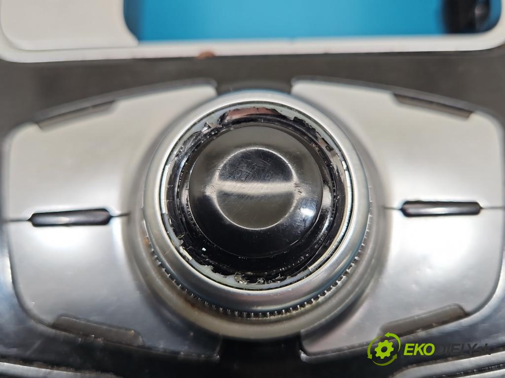 Audi Q5 2008-2016 2.0 TFSI 224hp automatic 165 kW 1984 cm3 5- prepínač rádio: navigácie 8T0919611L