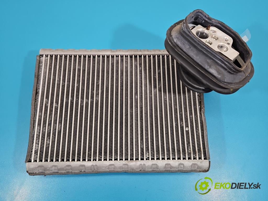 Audi Q5 2008-2016 2.0 TFSI 224 hp automatic 165 kW 1984 cm3 5- radiátor X1187004 (Radiátor topení)