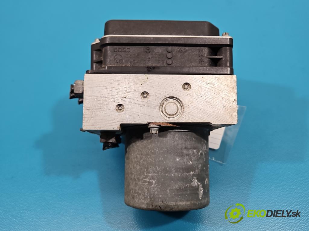 Audi Q5 2008-2016 2.0 TFSI 224 hp automatic 165 kW 1984 cm3 5- čerpadlo abs 8R0907379AM (Pumpa ABS)