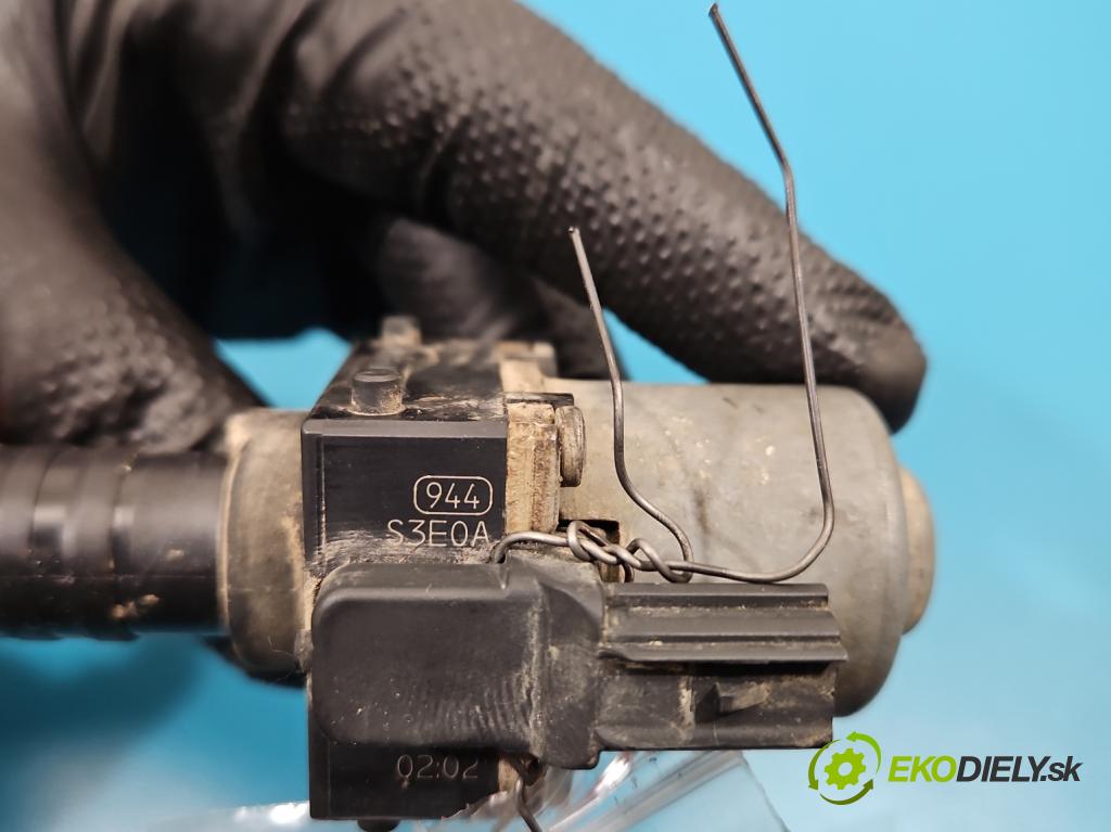 Ford Focus Mk4 2018- 1.5 TDCI 120 HP automatic 88 kW 1499 cm3 5- ventil voda: JX61-18495-BC